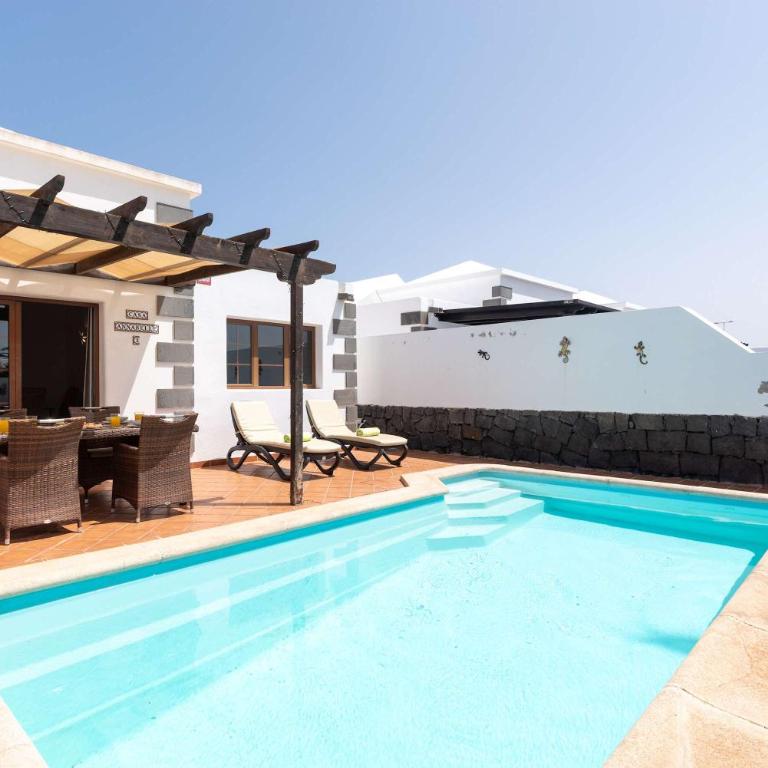 Casa Annabelle - Playa Blanca by Villas Now - Villa - 18