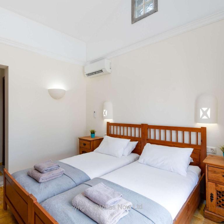 Villa Del Faro - Sunshine Awaits by Villas Now Ltd - Villa - 49