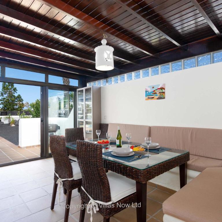 Villa Del Faro - Sunshine Awaits by Villas Now Ltd - Villa - 8
