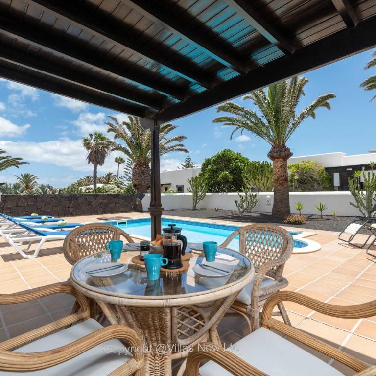 Villa Del Faro - Sunshine Awaits by Villas Now Ltd - Villa - 16