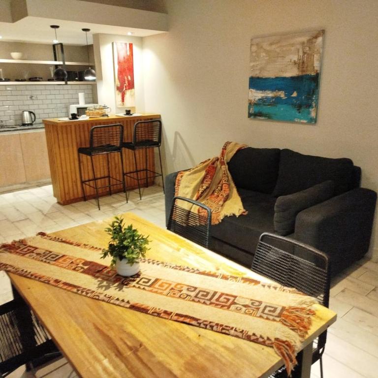 Moderno departamento cerca del Parque Gral San Martin - One-Bedroom Apartment - 3