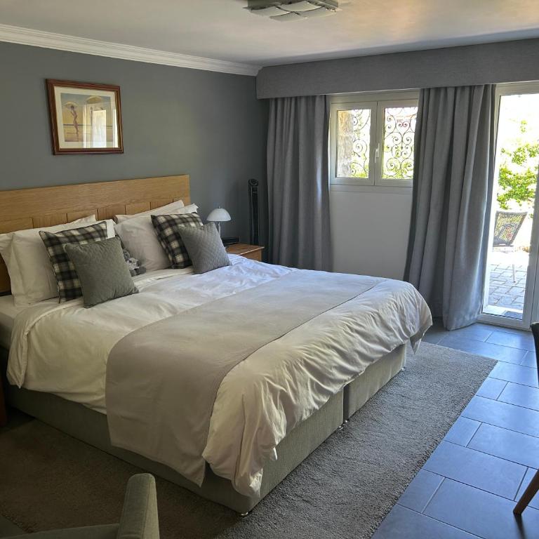 Les Hortensias - Chambre Double ou Lits Jumeaux avec Salle de Bains Privative - 1