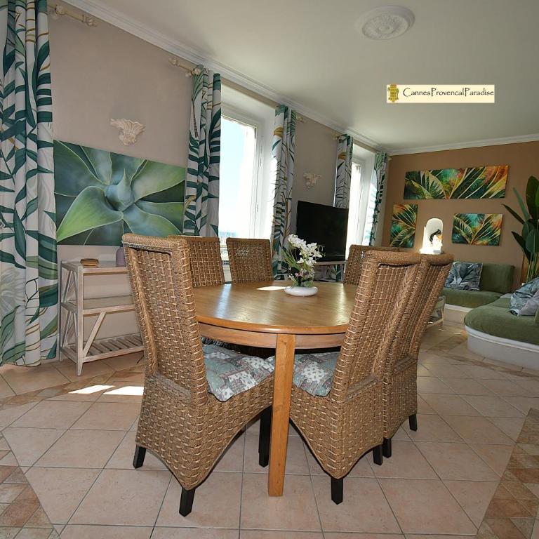 Duplex Luxe Vue Mer Face Palais des Festivals et Vieux Port Jacuzzi 5 Couchages - Appartement 2 Chambres Deluxe - 2
