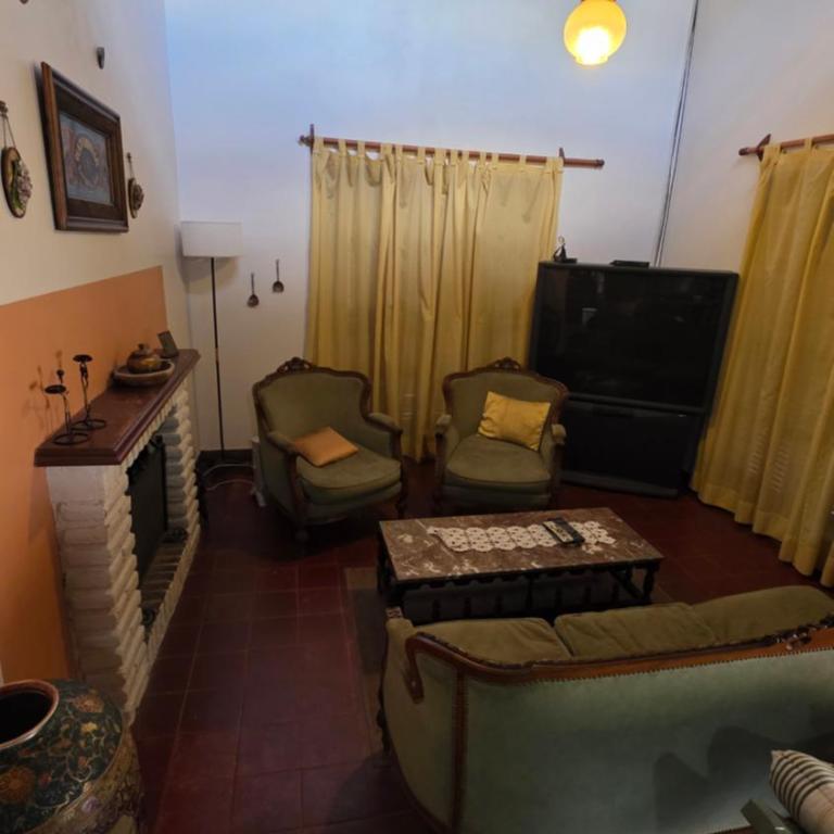 Casa de Piedra - Three-Bedroom House - 15