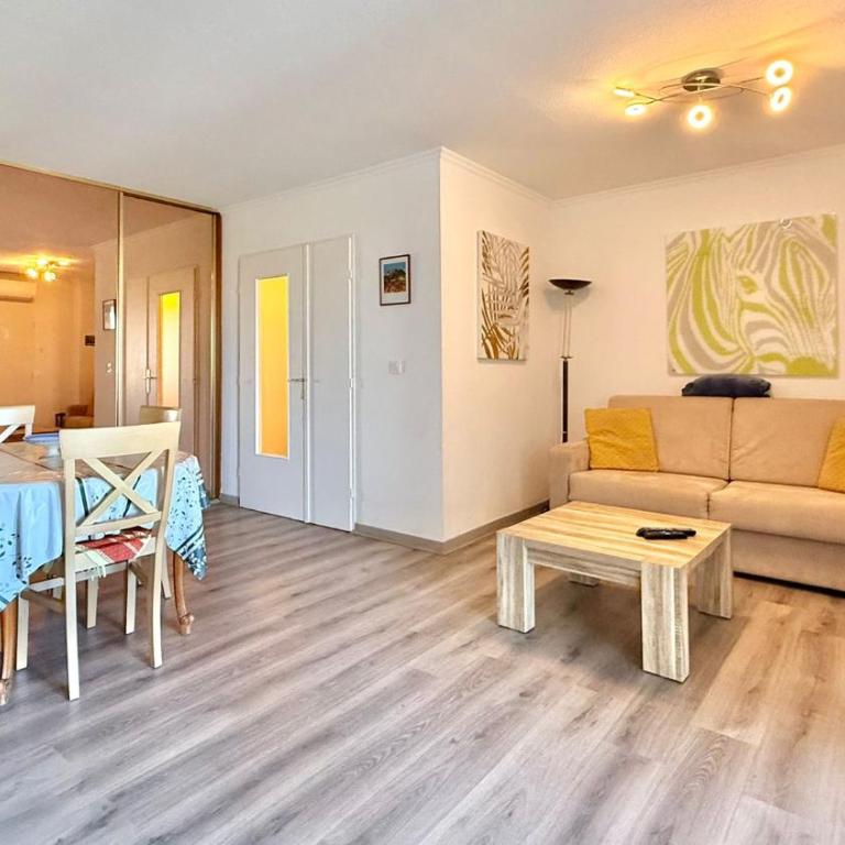 Appartement F2 à Fréjus avec terrasse et parking - Apartamento de 1 dormitorio - 1