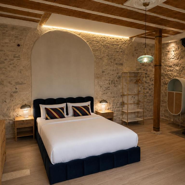 ROMANTIC ROOM in AVIGNON - patio - clim - hypercentre - Appartement - Rez-de-Chaussée - 25