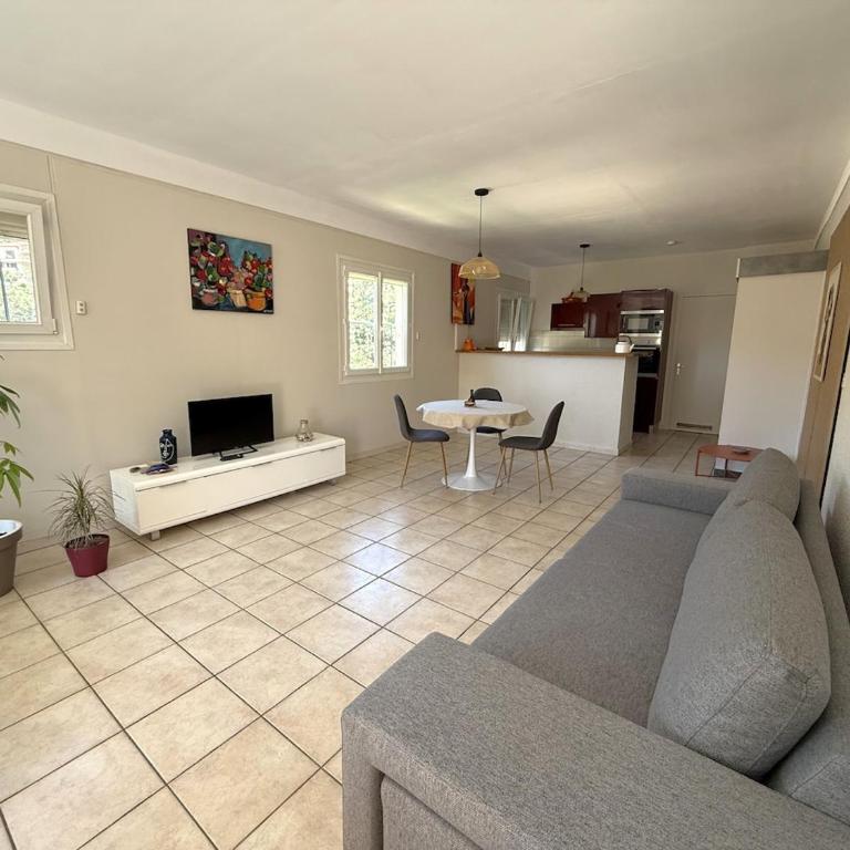 Plages et Criques - One-Bedroom Apartment - 9