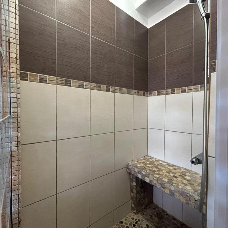 Villa climatisée 35m² avec terrasse, Capacité 2-4 pers., Parking - FR-1-867-5 - Villa - 10