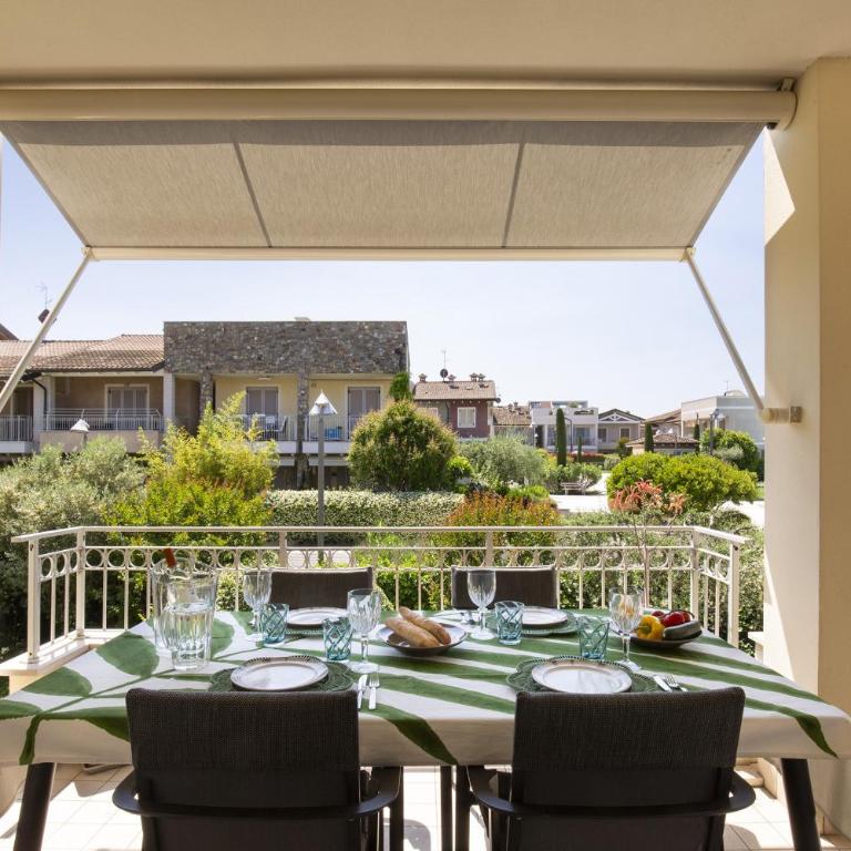 Apartment Delphine with shared Pool - Appartamento con 2 Camere da Letto, Balcone e Terrazza - 4