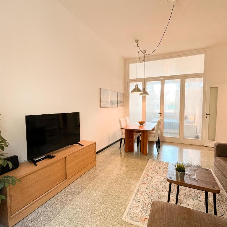 Ocean House - Two-Bedroom Apartment - 8