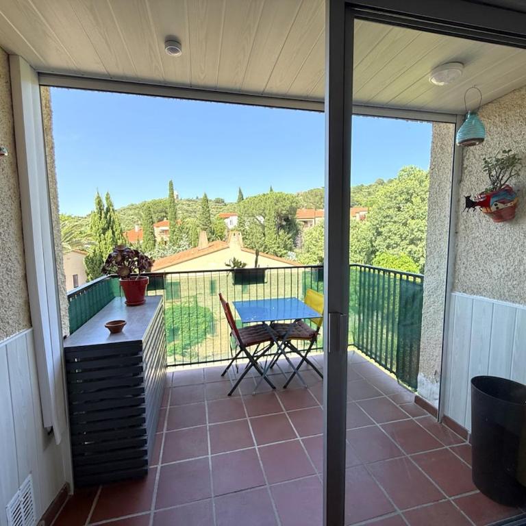 Escarbat - One-Bedroom Apartment - 9