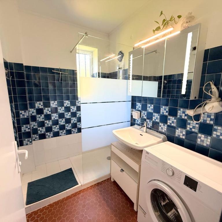 Escarbat - One-Bedroom Apartment - 17
