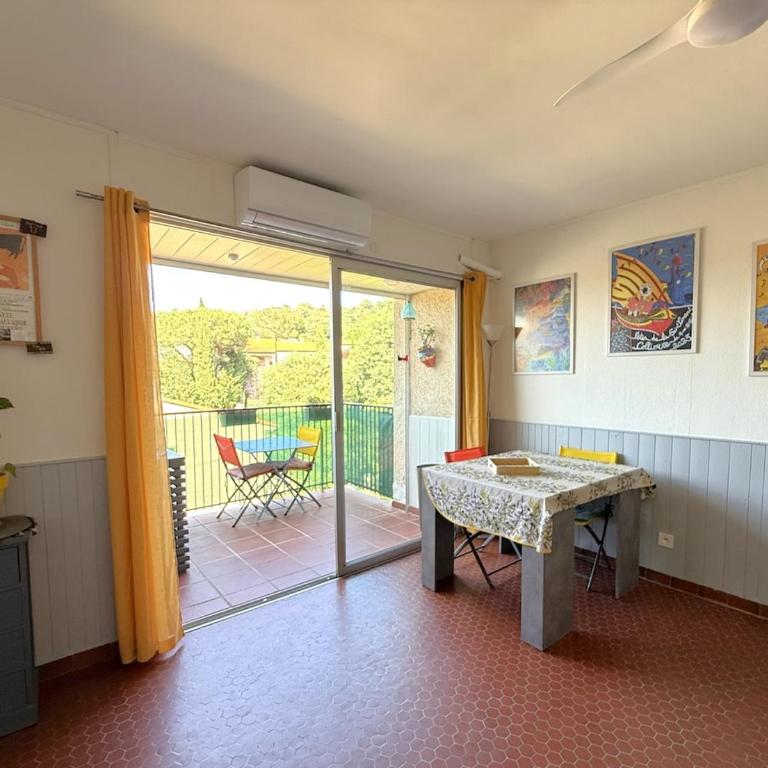 Escarbat - One-Bedroom Apartment - 18
