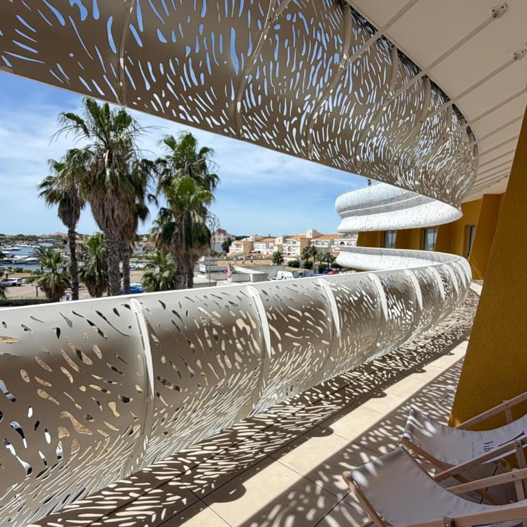 Le VIBES RESORT By AGN "réservé aux couples" - Studio harbor harbor view 2nd floor - 12