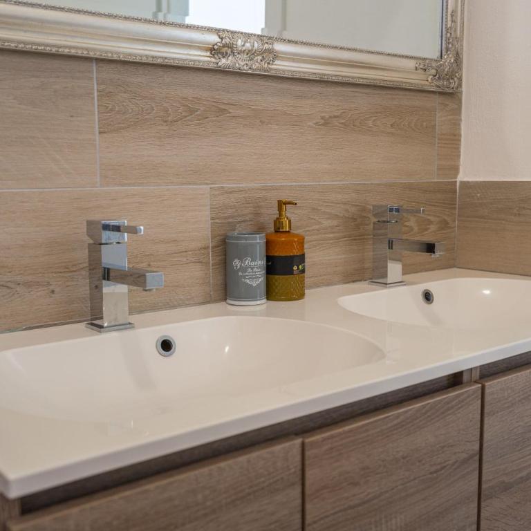 Appartamento La Pelosa - Appartamento con 2 Camere da Letto - 92