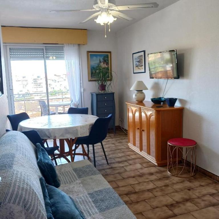 Appartement T2 vue Mer et Port,2 balcons, Parking privé - Apartamento con vistas al mar - 5