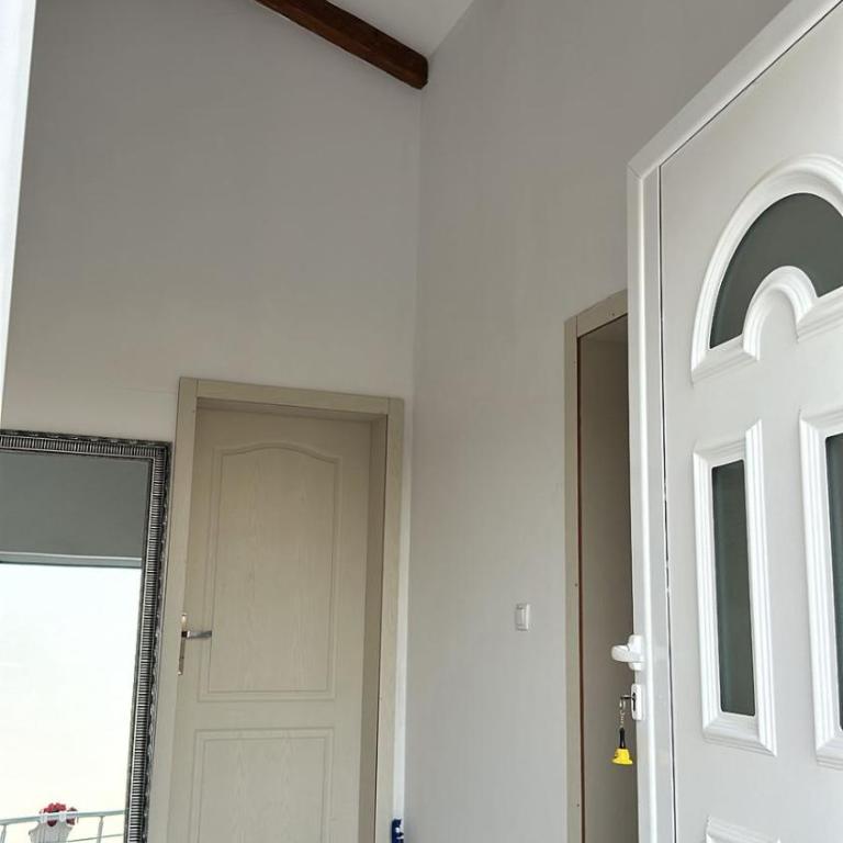 Kelesina Apartment - Two-Bedroom Apartment - 9