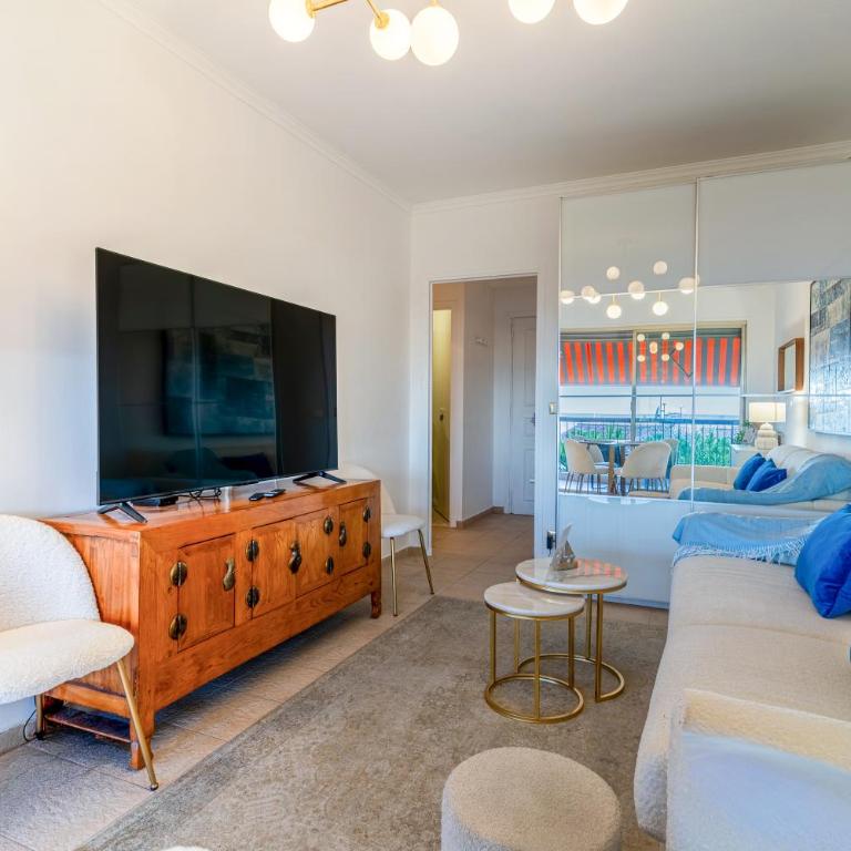 BLUE RIVIERA - vue mer - proche centre et gare - Appartement 1 Chambre - 19