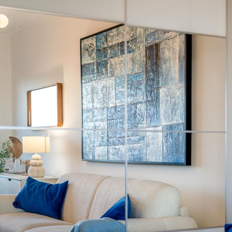 BLUE RIVIERA - vue mer - proche centre et gare - Appartement 1 Chambre - 14