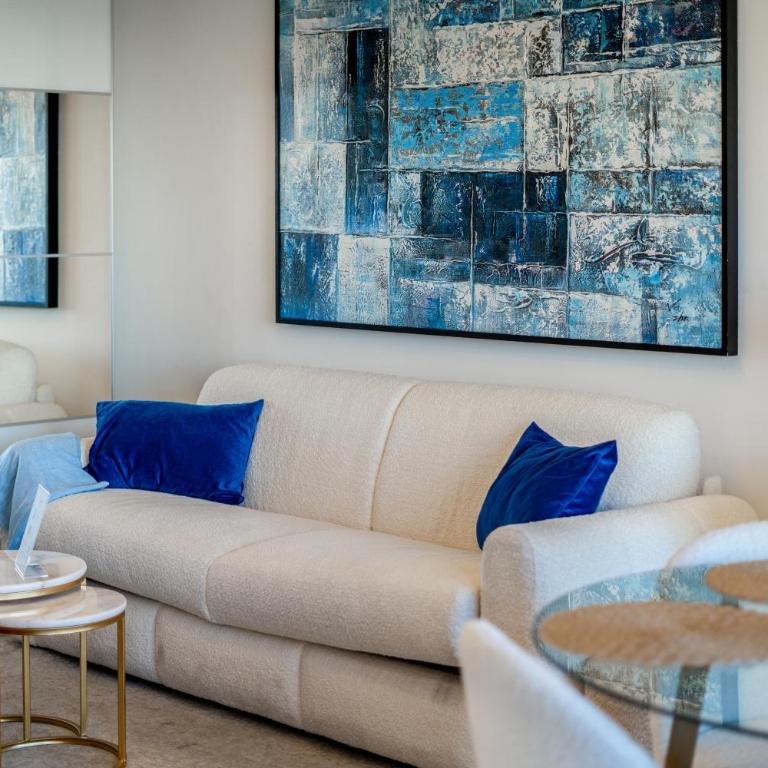 BLUE RIVIERA - vue mer - proche centre et gare - Appartement 1 Chambre - 13