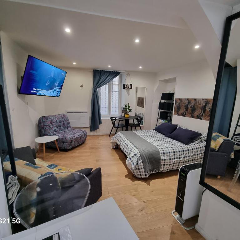 Studio Cozy à 100 m des halles - Appartement 1 Chambre - 1