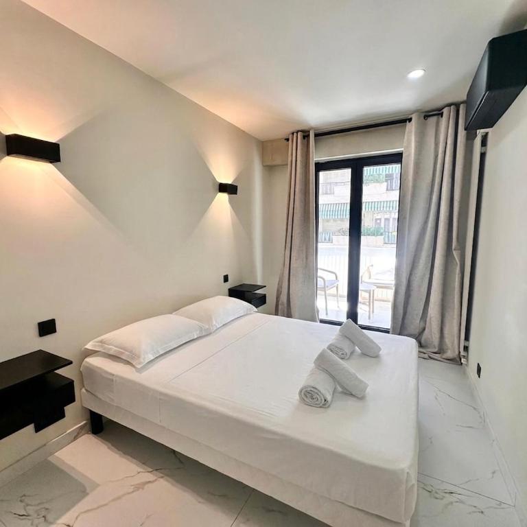 Grand 3P- central proche Masséna - zone sécurisée - Appartement 2 Chambres - 6