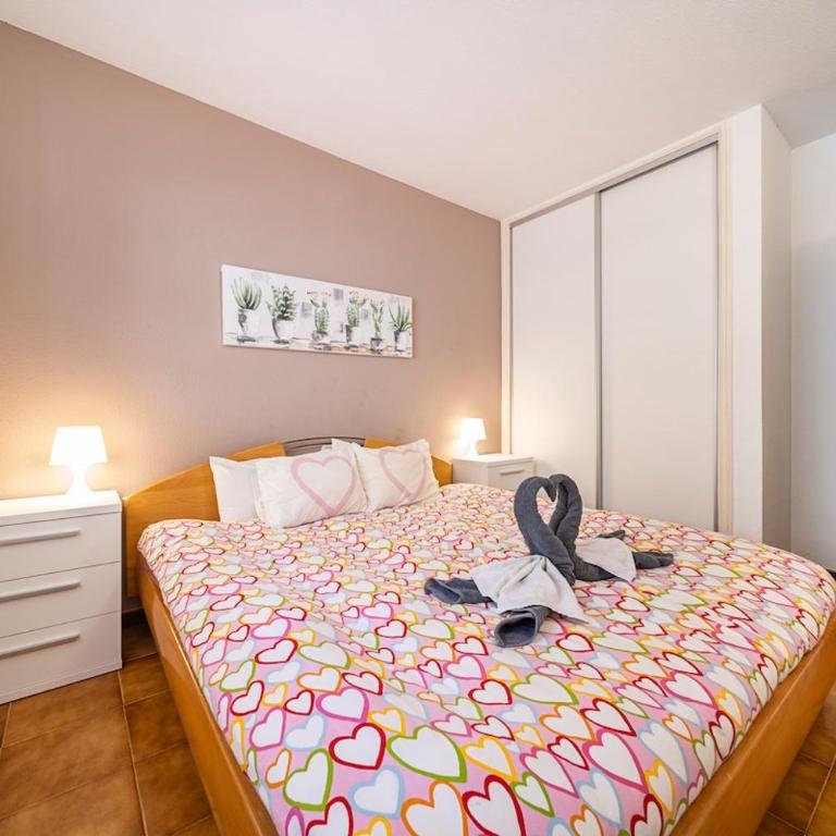 Tropical garden, big terrace, pools, sleeps 4 - One-Bedroom Apartment - 34