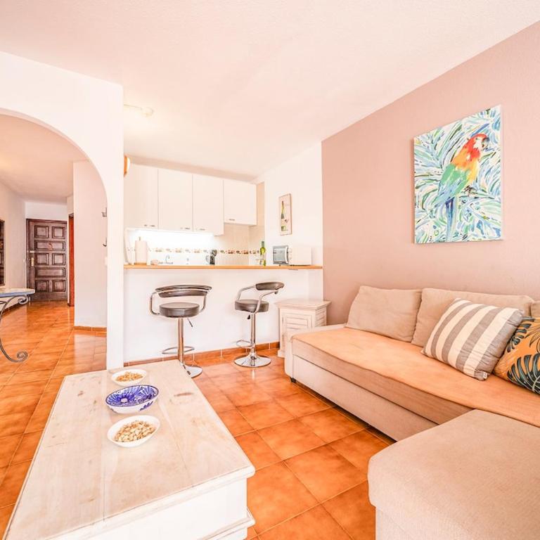Tropical garden, big terrace, pools, sleeps 4 - One-Bedroom Apartment - 38