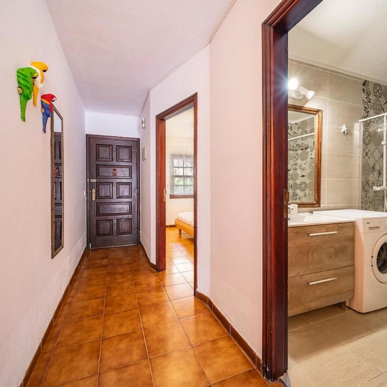 Tropical garden, big terrace, pools, sleeps 4 - One-Bedroom Apartment - 41