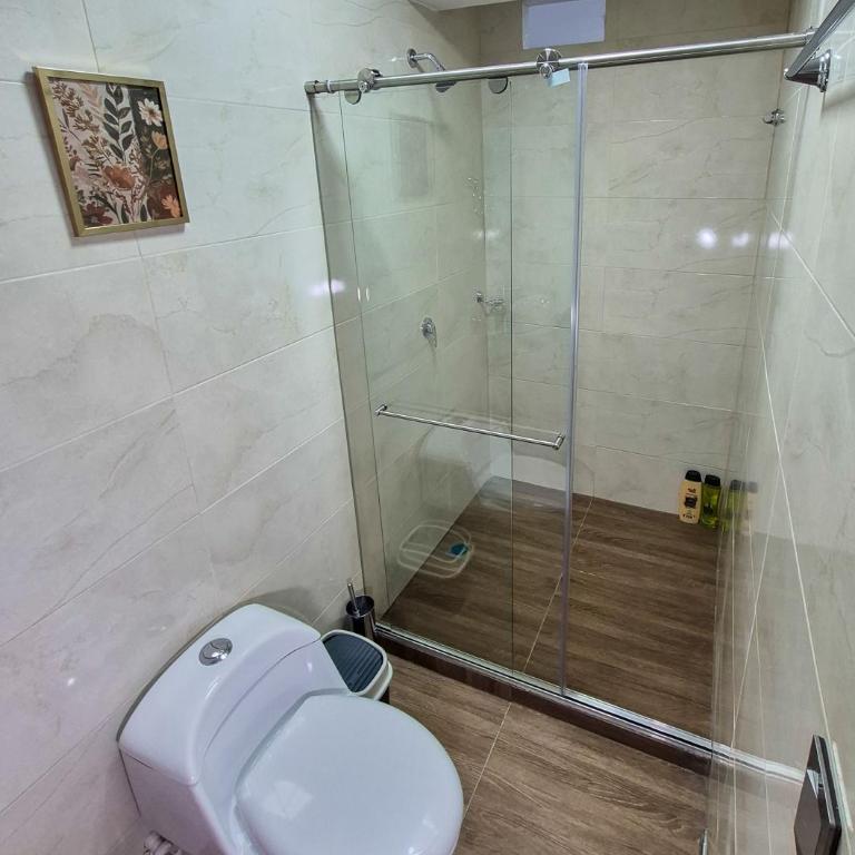Habitación con baño privado en Circasia Quindío - Deluxe Double Room (2 Adults + 1 Child) - 1