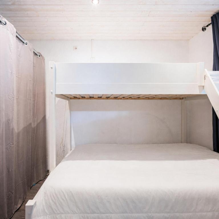Studio, animaux admis, vue pistes - 4+1 pers. - Studio - 11