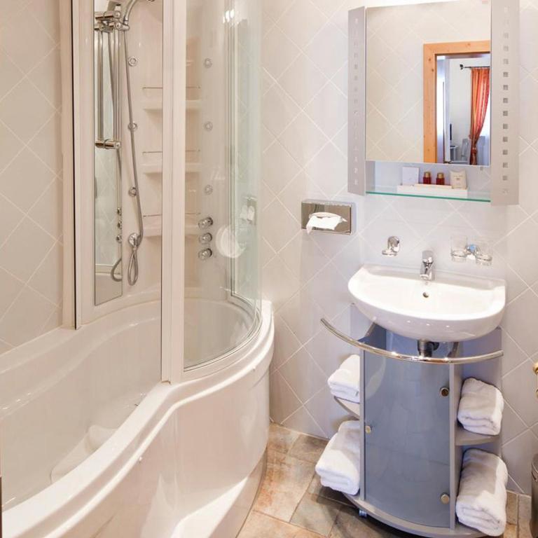 AlpResort Hubertushof Oberstaufen - Partner von Oberstaufen PLUS - Deluxe Junior Suite - 4
