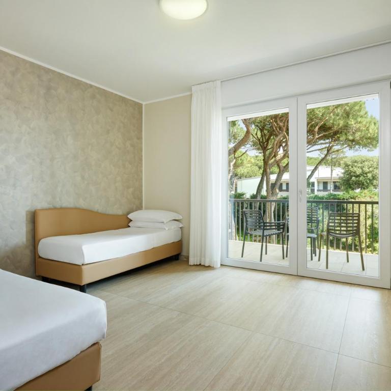 Hotel Gallia & Resort - Chambre Familiale (2 Adultes et 2 Enfants) - 12