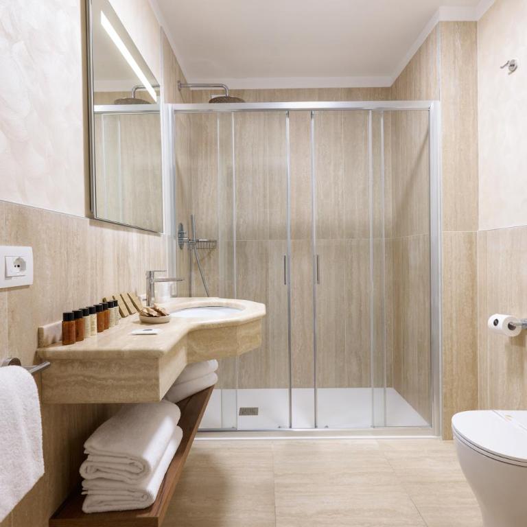 Hotel Gallia & Resort - Chambre Familiale (2 Adultes et 2 Enfants) - 11