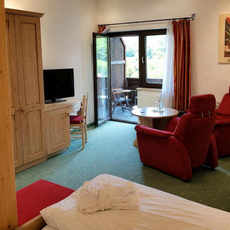 AlpResort Hubertushof Oberstaufen - Partner von Oberstaufen PLUS - Studio mit Whirlpool - 4
