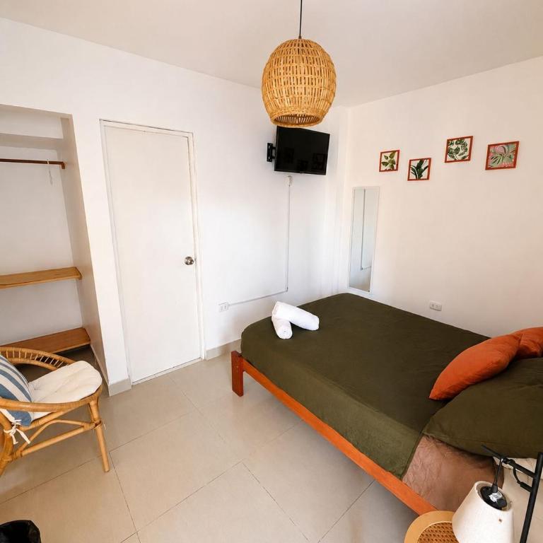 Hostel Killamoon Centro - Double Room with Pool View - 1