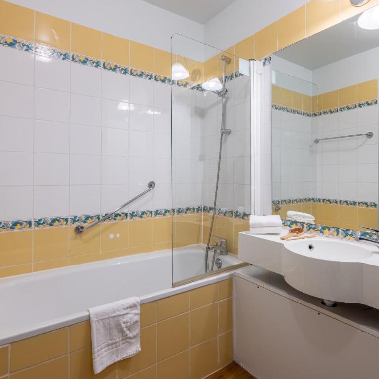 Résidence Pierre & Vacances Le Thabor - Studio avec Alcôve (4 Personnes) - 4