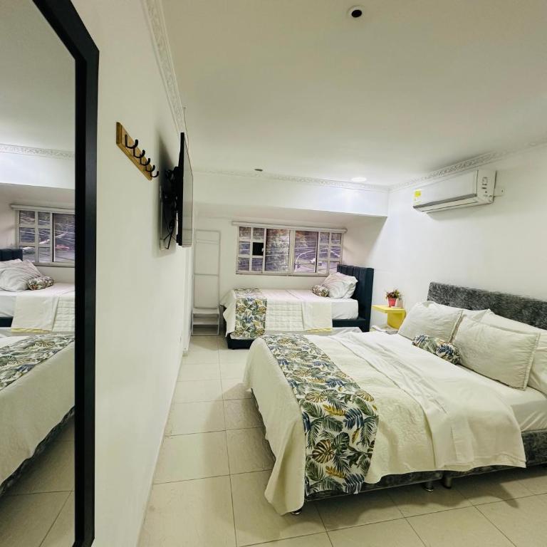 Hotel plata inn - Habitación Cuádruple Estándar - 2