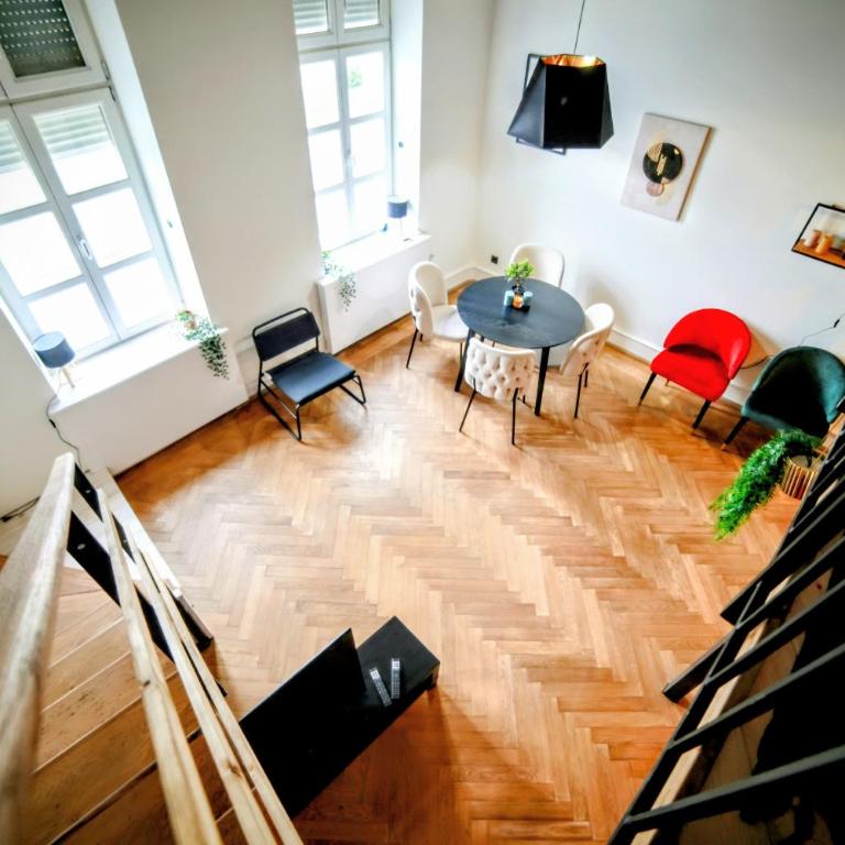 Old Port Riverside Apartments&Lofts in City Center - Apartment mit 1 Schlafzimmer mit Flussblick - 26