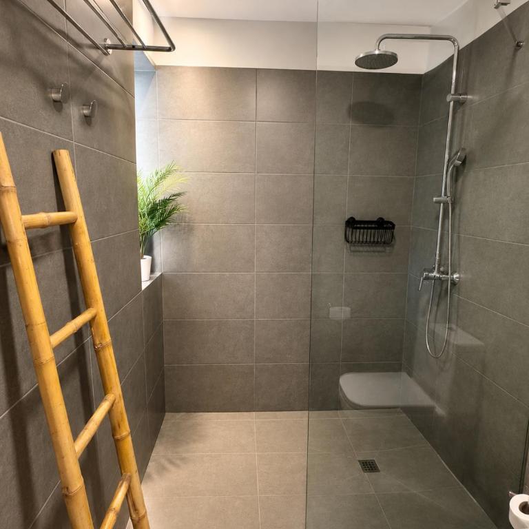 Deluxe Coliving Islas Canarias - Suite Doble Deluxe - Cama grande - 7