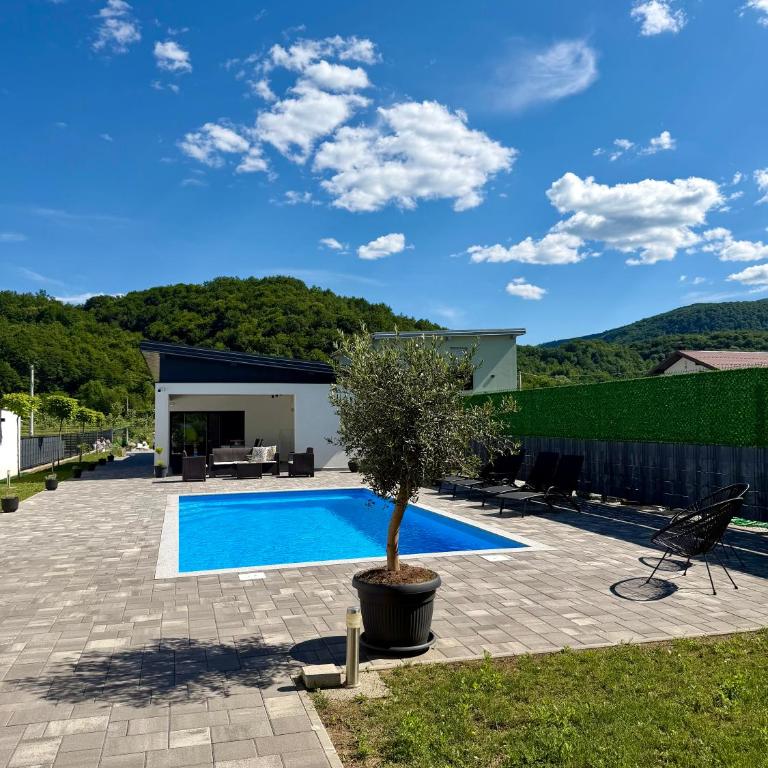 Unavis Residence - Villa Deluxe - 4