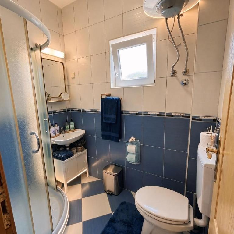 Apartments Djurovic - Chambre Double avec Balcon - Vue sur Mer - 8