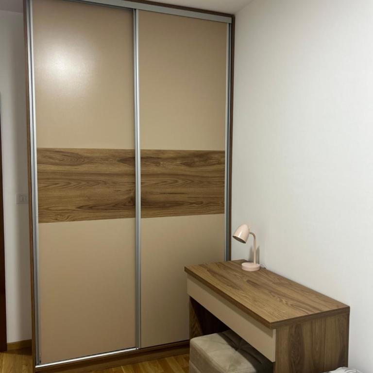 Stan na dan Podgorica - Apartman sa 2 Spavaće Sobe - 8