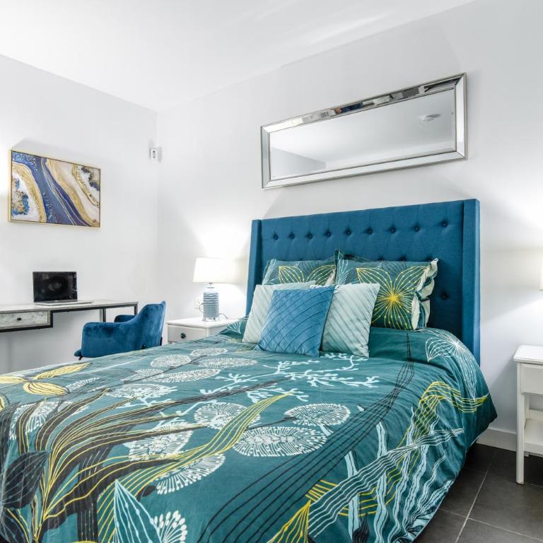 Ático de Lujo con Jacuzzi Privado en Azotea Vistas - Appartement 1 Chambre - 10