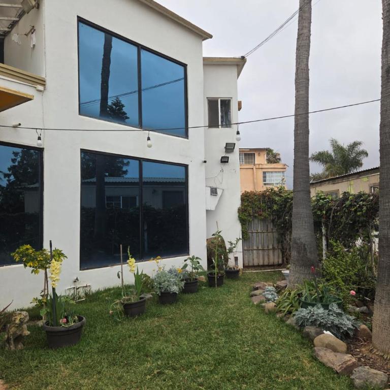 Large Balcony Beach House - Maison 2 Chambres - 5