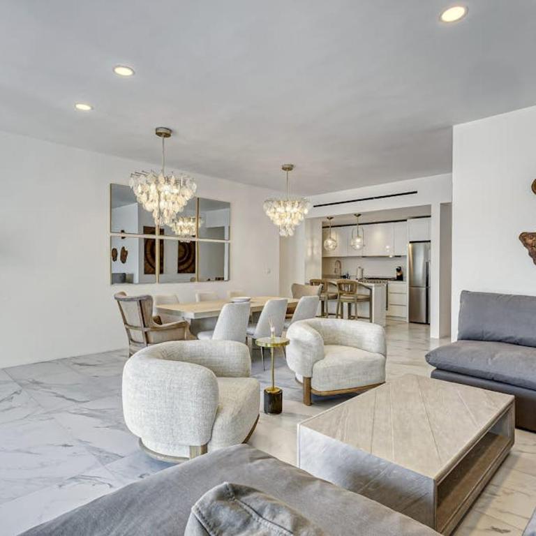 Spacious Luxury Apartment with Ocean Views, Pool and steps to Playa El Médano - Casa - 3