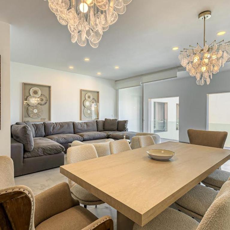 Spacious Luxury Apartment with Ocean Views, Pool and steps to Playa El Médano - Casa - 4