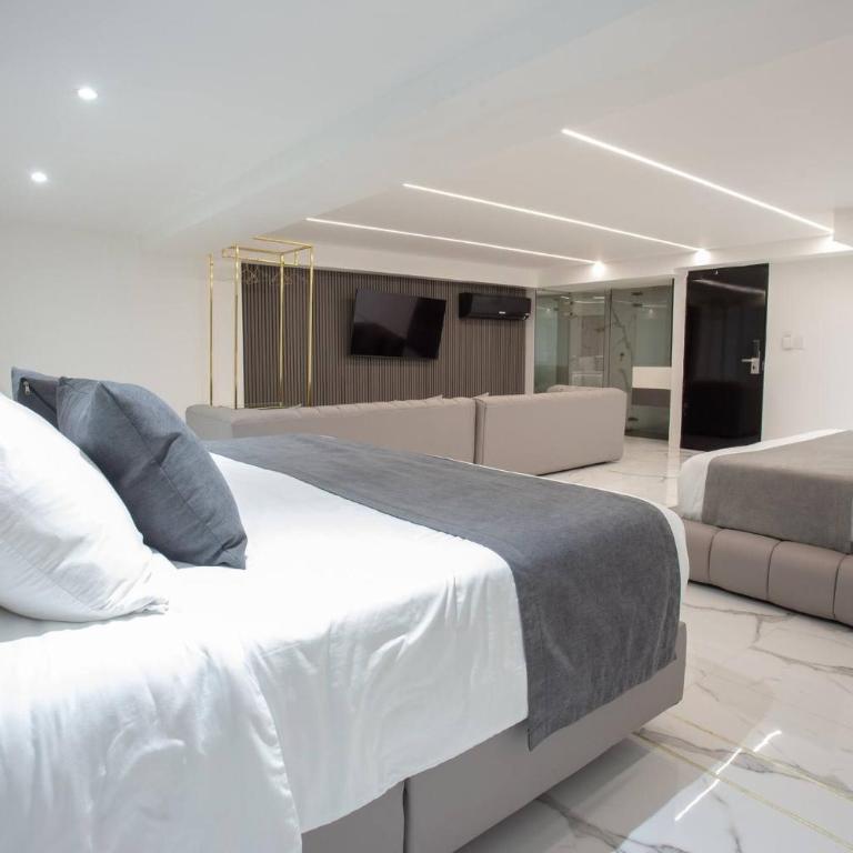 Aman Luxury 23 Bedroom 3 Pool - Villa - 31