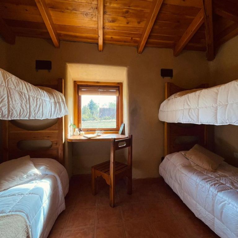 Posada La Tregua - Habitación Cuádruple con vistas a la montaña - 2