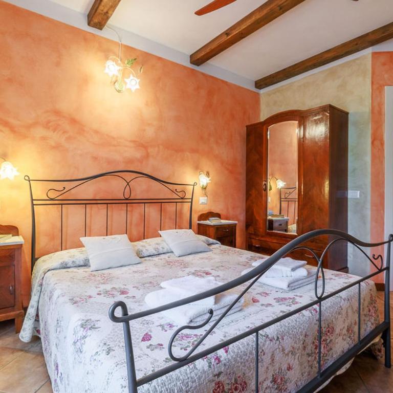 B&B Il Feriolo - Camera Matrimoniale con Bagno Privato - 1